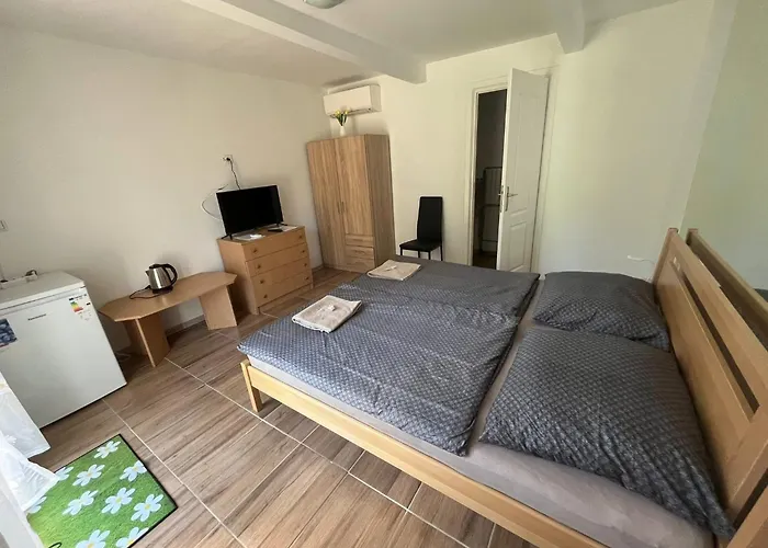 Vécsey Appartement *